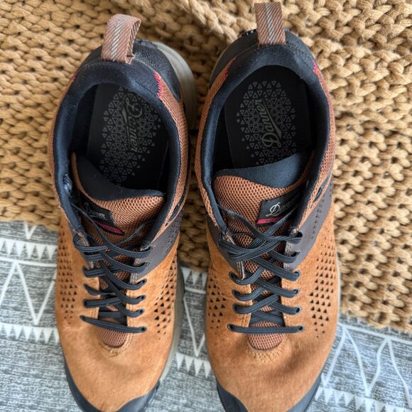 Danner Trail 2650 USM12 – Vibram Sole, Lightweight, Waterproof, Trail Shoes - Picture 2 of 15